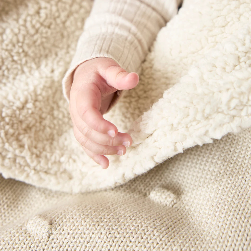 Deken Knots teddy Soft sand 75x100cm