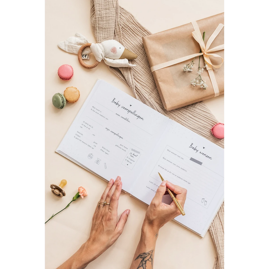 Mijn babyshower boek - Linnen Taupe