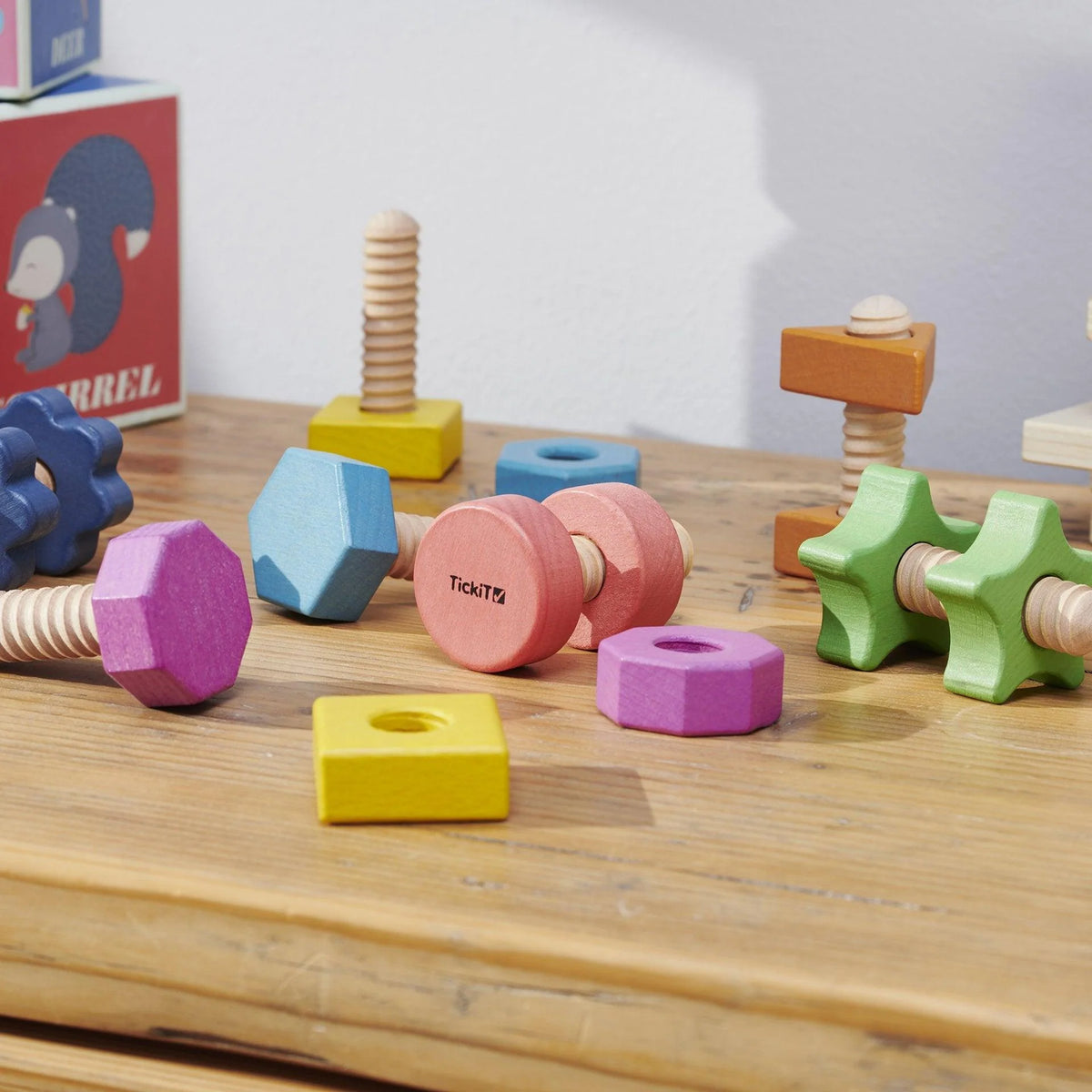Tickit Regenboog Houten Moeren & Bouten