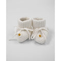 Slofjes gebreid off-white met madeliefje